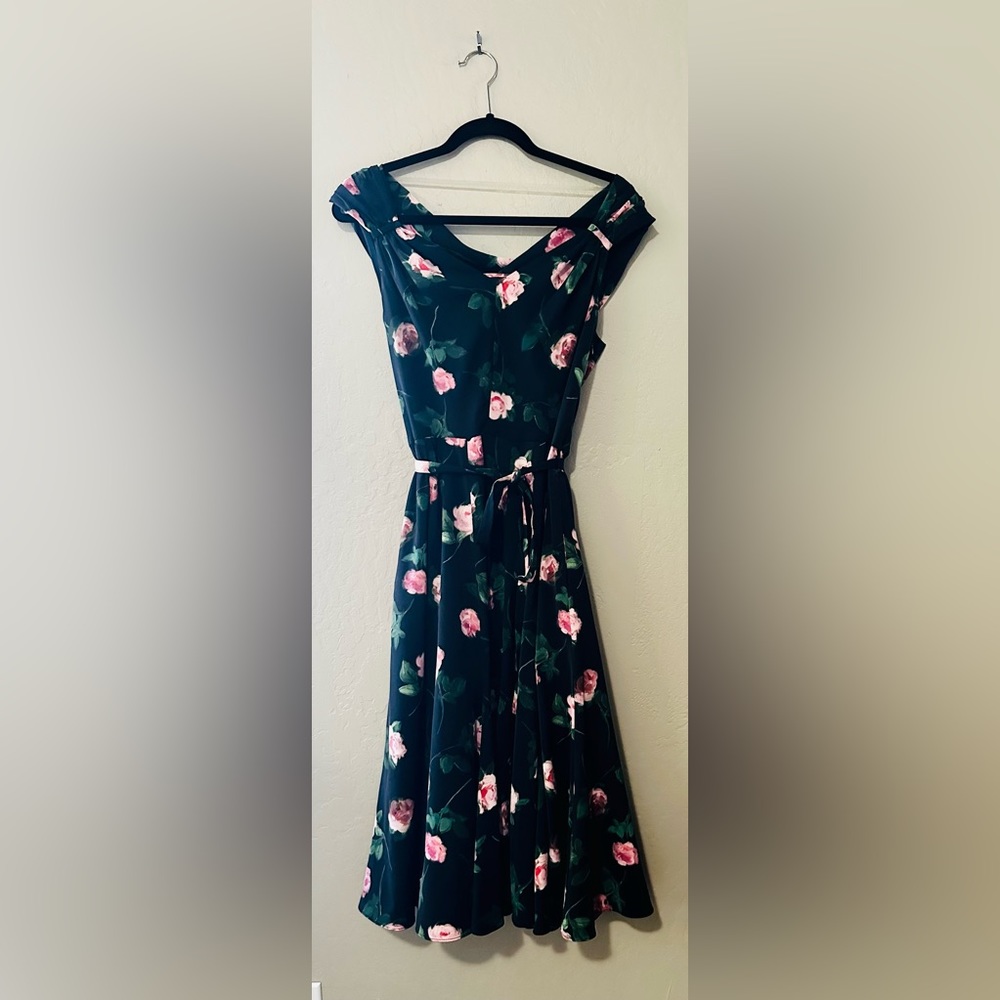 Gal Meets Glam - Sadie Cowl Black Satin Dress - Size 6